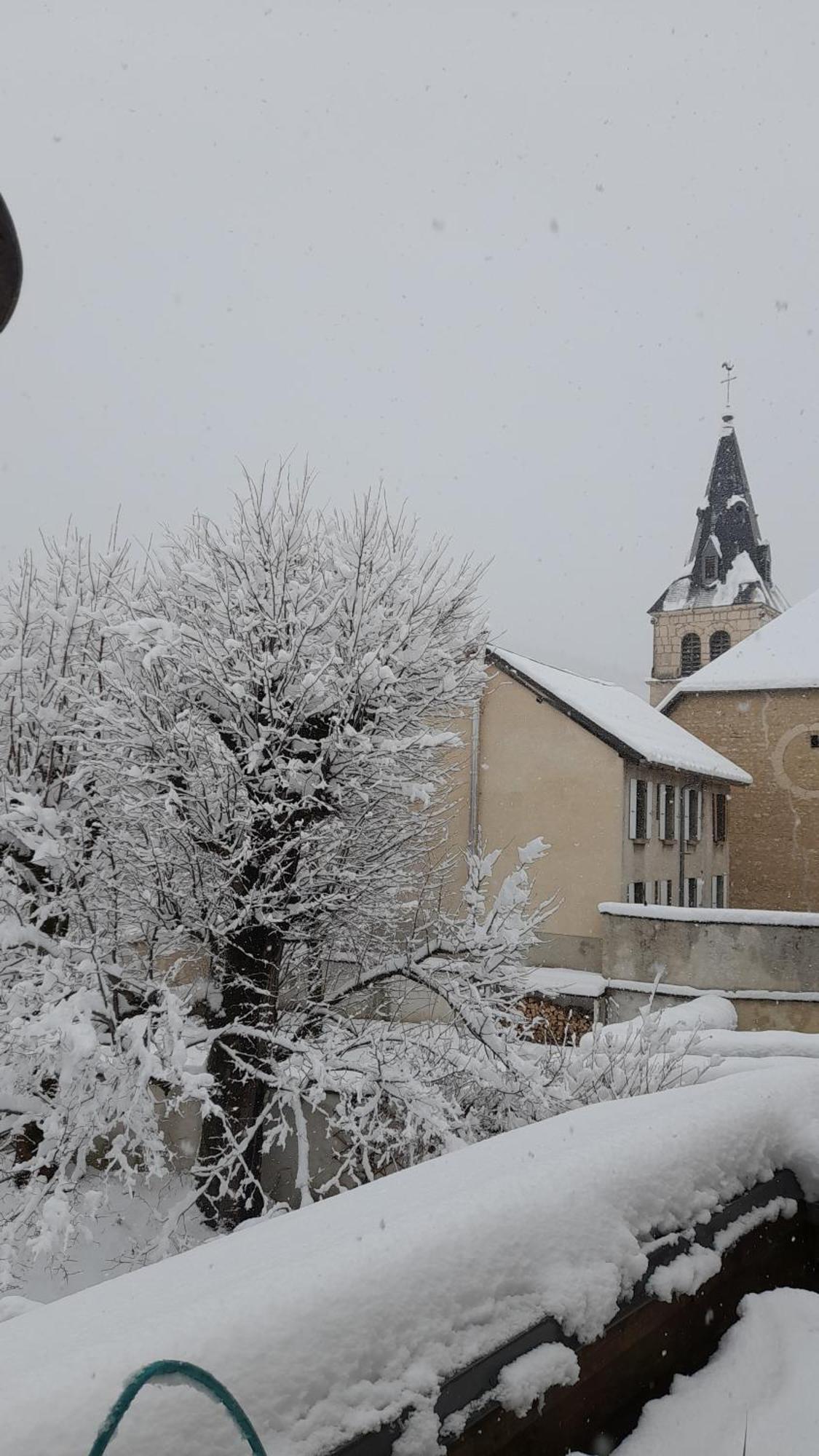 Hotel Du Centre Villard-de-Lans Zewnętrze zdjęcie
