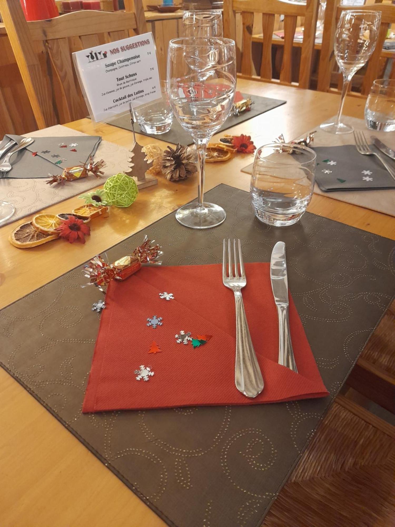 Hotel Du Centre Villard-de-Lans Zewnętrze zdjęcie